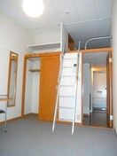  レオパレス鳥山