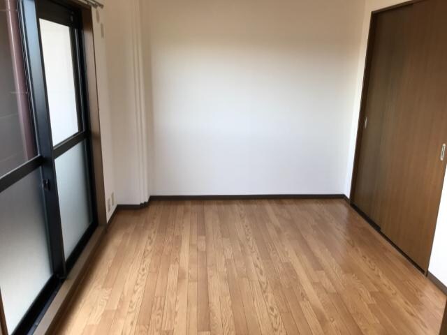 洋室 サンタプレイス