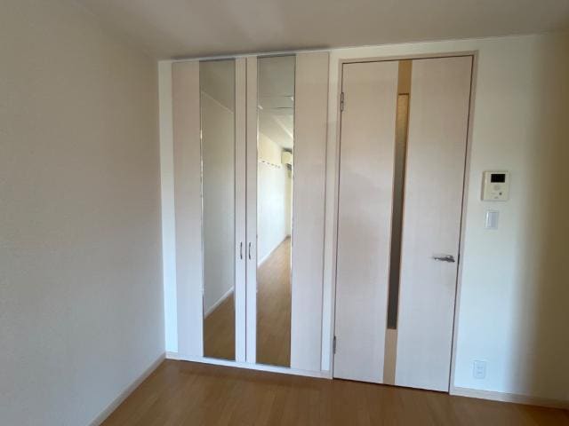 クローゼット プレジデント・川中