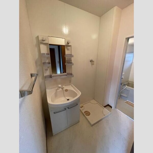  パルティール大高　B