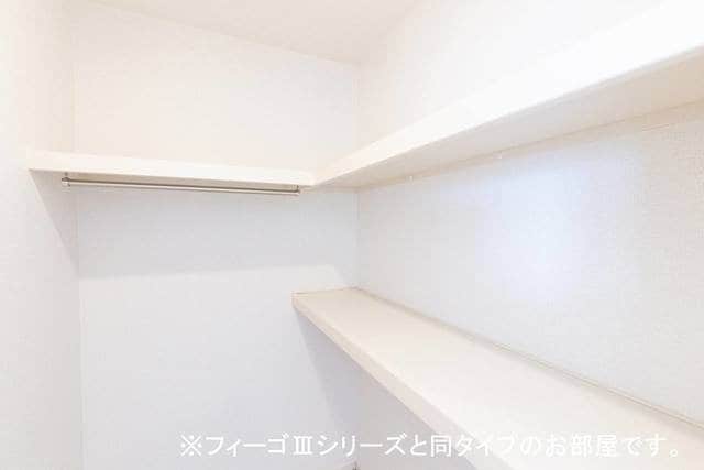 収納豊富です ソレイユ　Ｆ