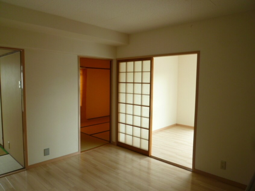  コーポやすり苑