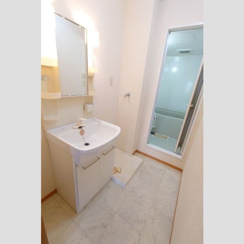  セジュール鳴丘