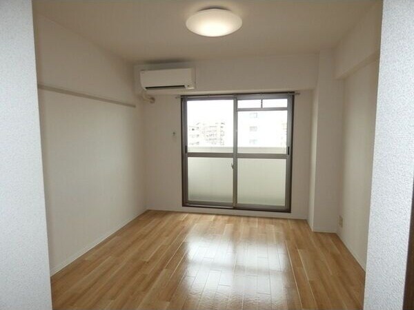  名古屋市営地下鉄名港線/六番町駅 徒歩8分 5階 築23年