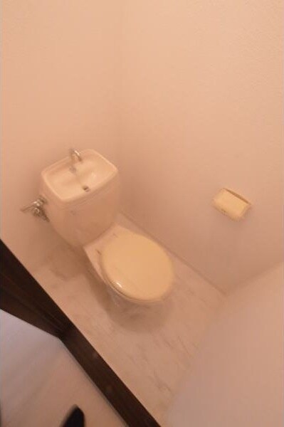  名古屋臨海高速鉄道<あおなみ線>/南荒子駅 徒歩12分 1階 築36年