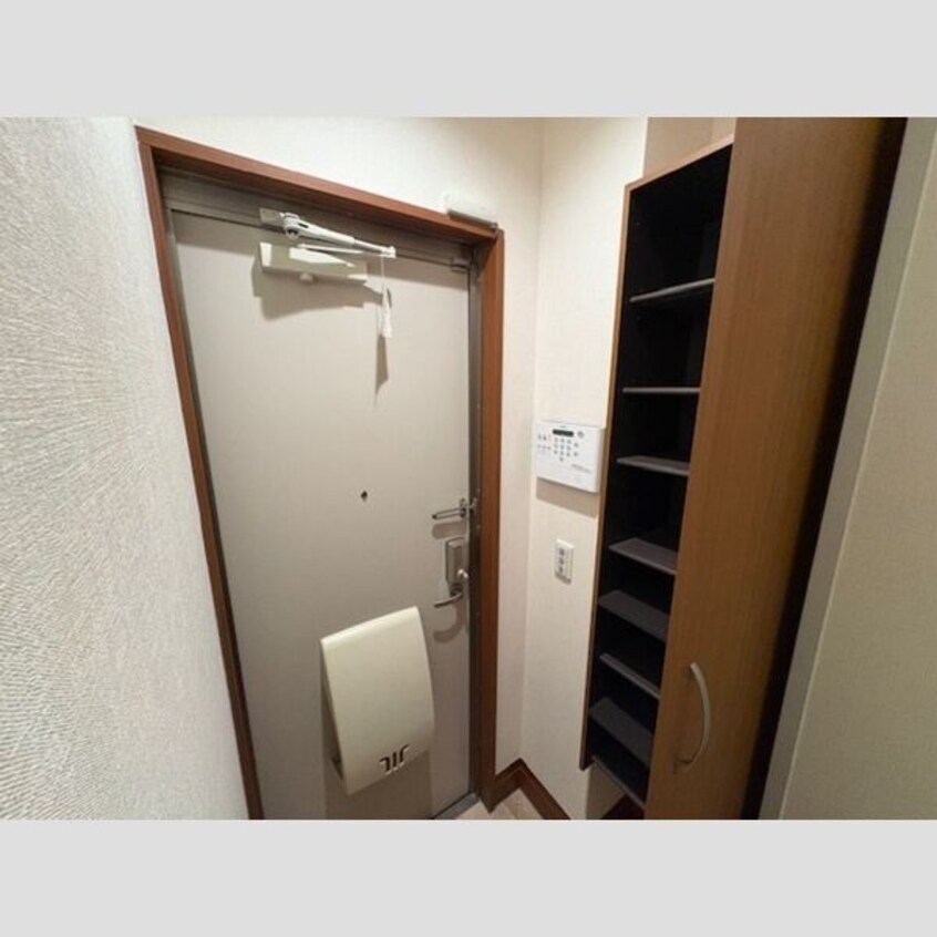  東海道本線/刈谷駅 バス28分日高2丁目下車:停歩10分 2階 築10年