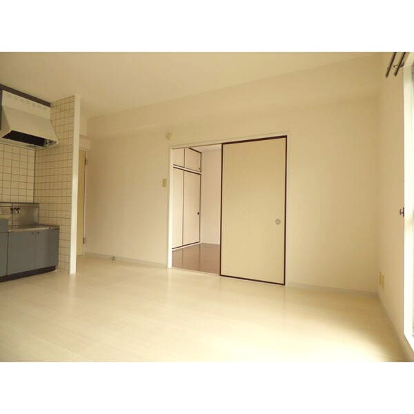  東海道本線/逢妻駅 徒歩1分 3階 築32年