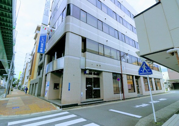 いちい信用金庫浄心支店(銀行)まで305m フィオーレ