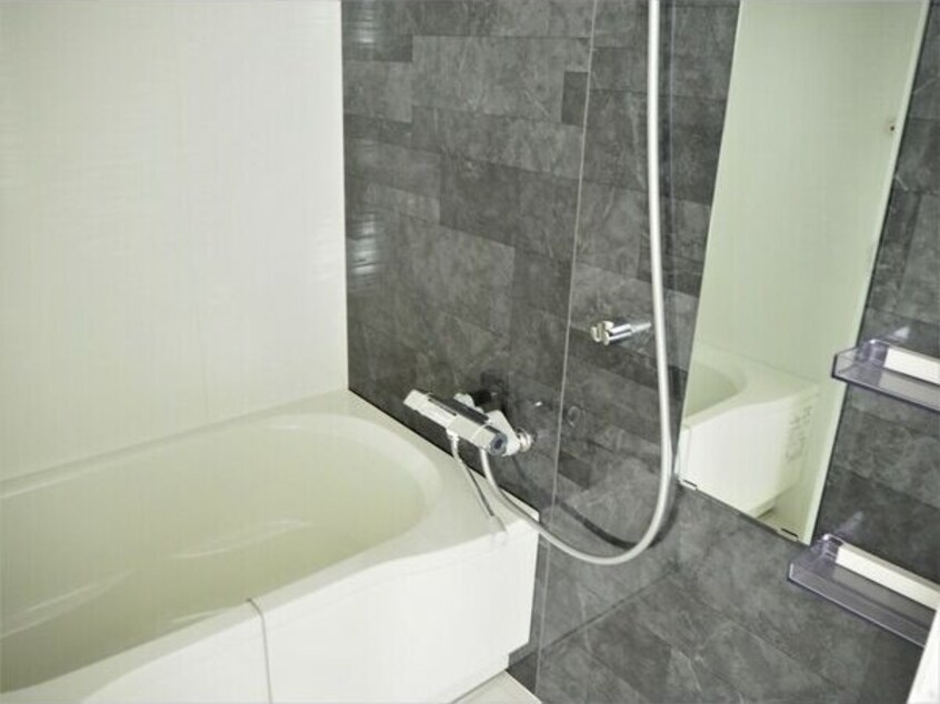  名古屋市営地下鉄鶴舞線/大須観音駅 徒歩3分 3階 築5年