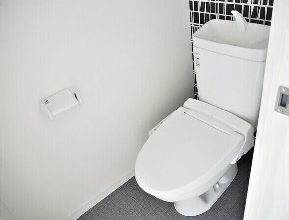  名古屋市営地下鉄鶴舞線/大須観音駅 徒歩3分 3階 築5年