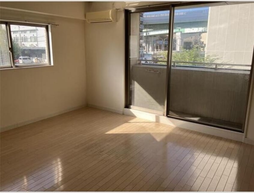  リバーフロントレジデンス