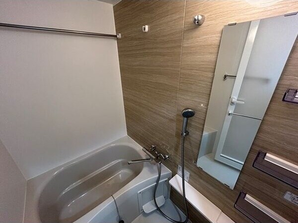 ※写真は同じマンションの違う部屋のものになります。 BPRレジデンス丸の内