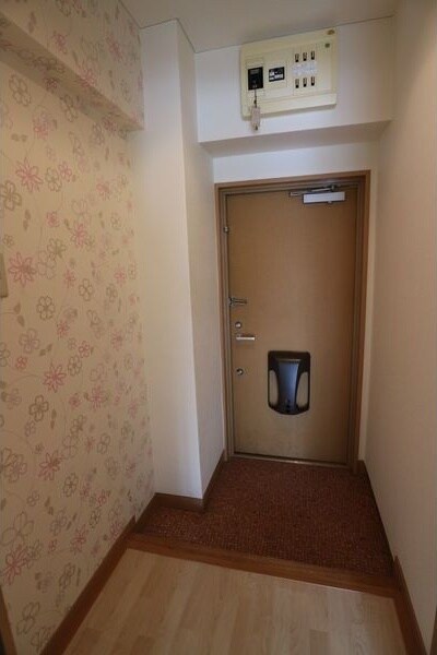 ※写真は同じマンションの違う部屋のものになります。 メゾン武田