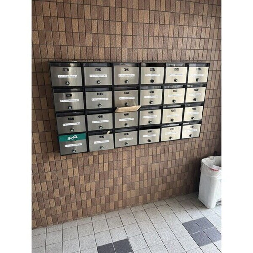  名古屋市営地下鉄東山線/本陣駅 徒歩11分 4階 築24年