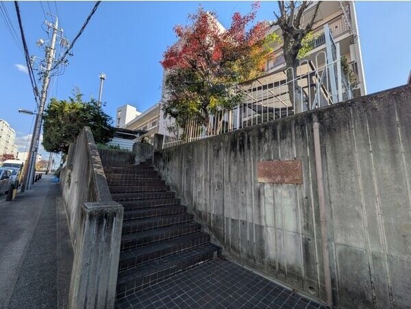  明宝マンション