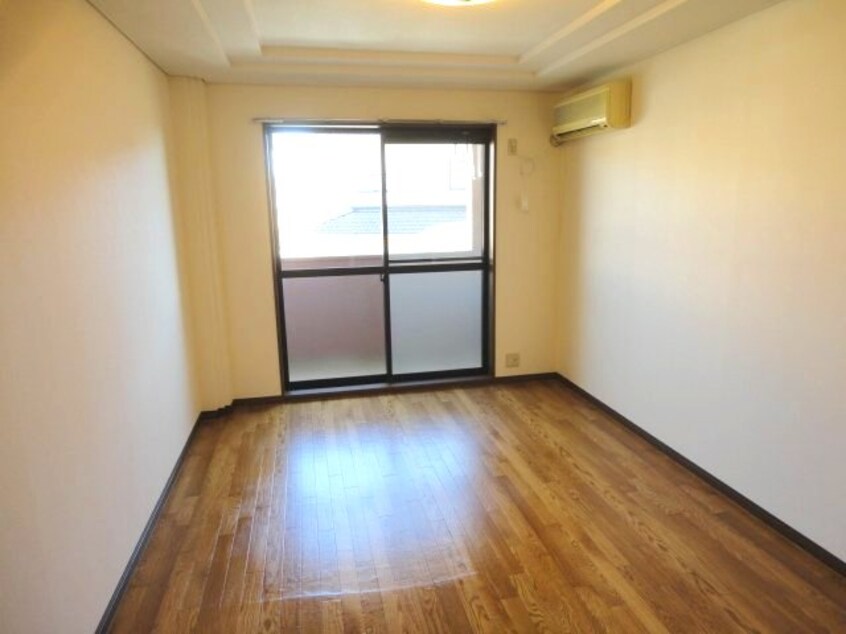 洋室 コーポルミナス