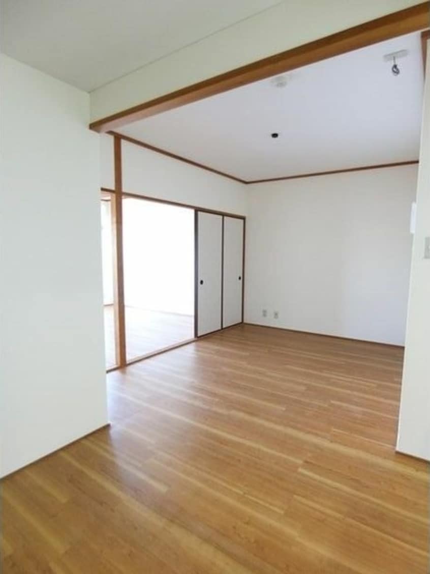  サンライズ江副