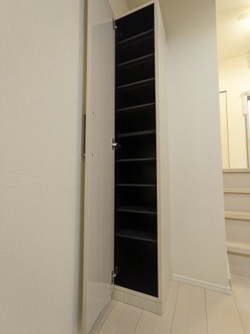 シューズボックス ハーモニーテラス伝馬町