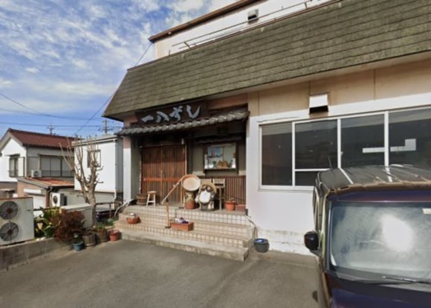 一八ずし(その他飲食（ファミレスなど）)まで145m ヴィオレ