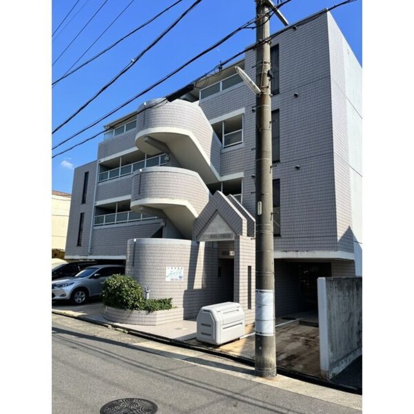  名古屋市営地下鉄鶴舞線/川名駅 徒歩6分 2階 築33年