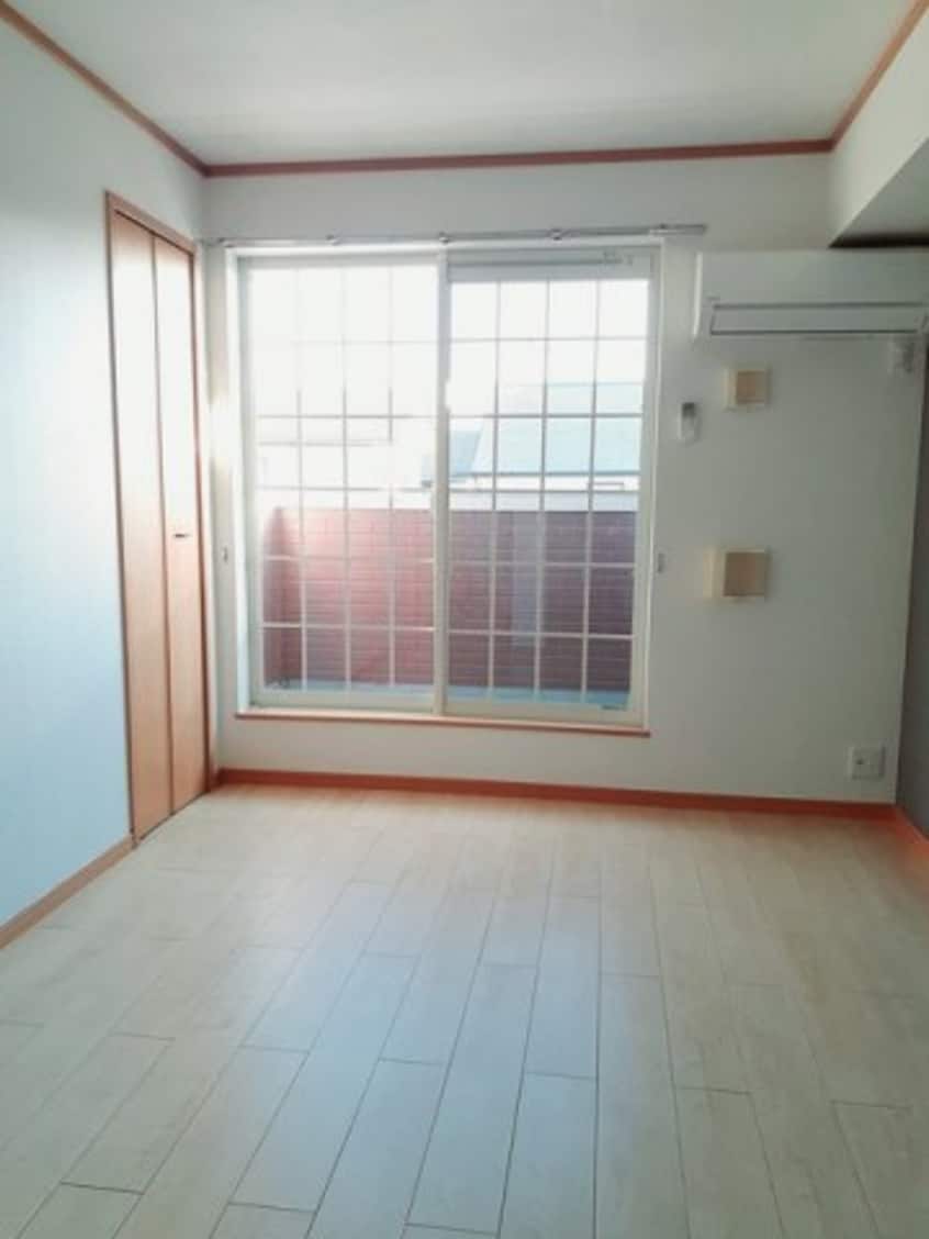 居間です ティンカーベル