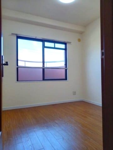  名古屋市営地下鉄鶴舞線/庄内緑地公園駅 徒歩27分 3階 築37年