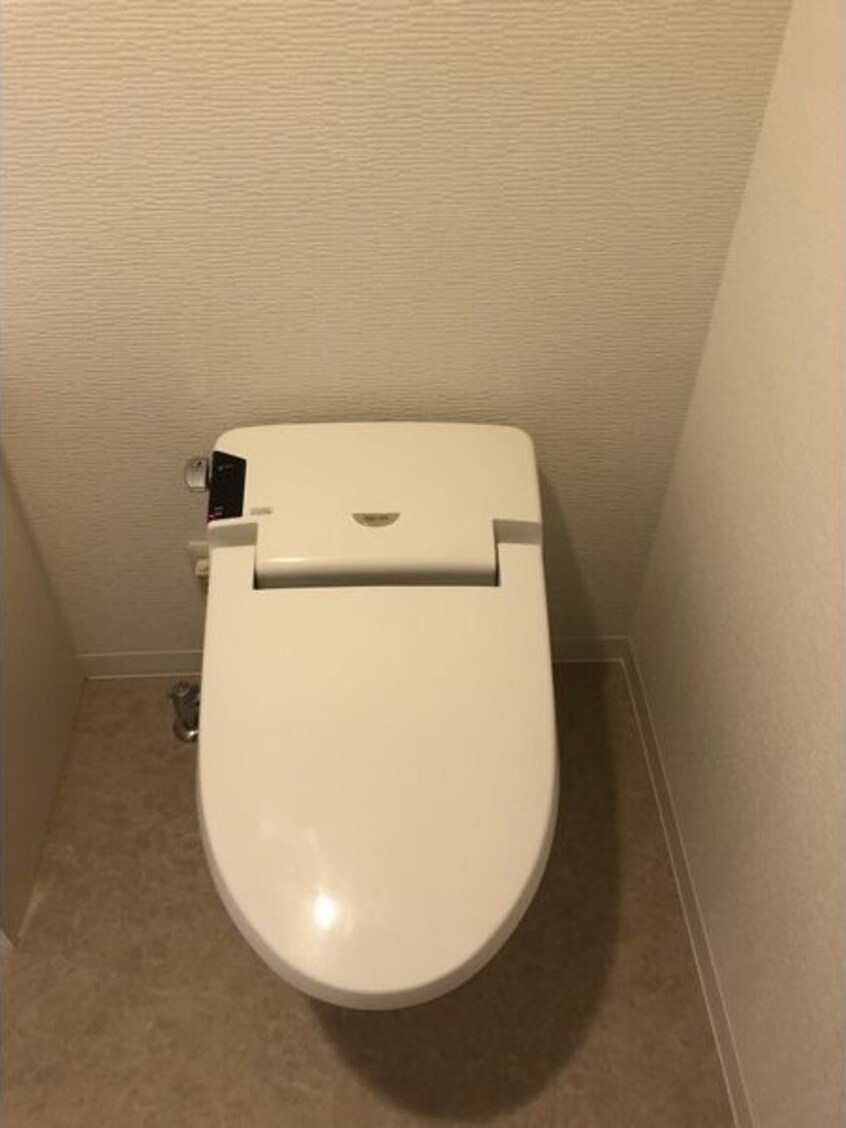  名古屋市営地下鉄東山線/伏見駅 徒歩6分 2階 築19年