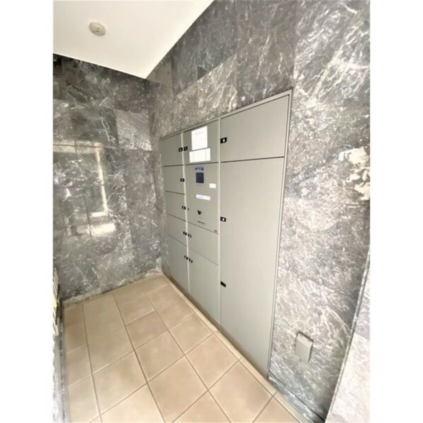  プレサンス名古屋城前ラバンカ