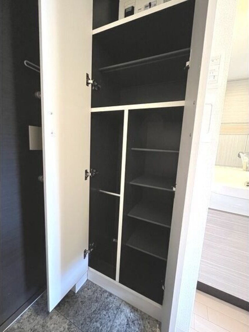  プレサンス名古屋城前ラバンカ