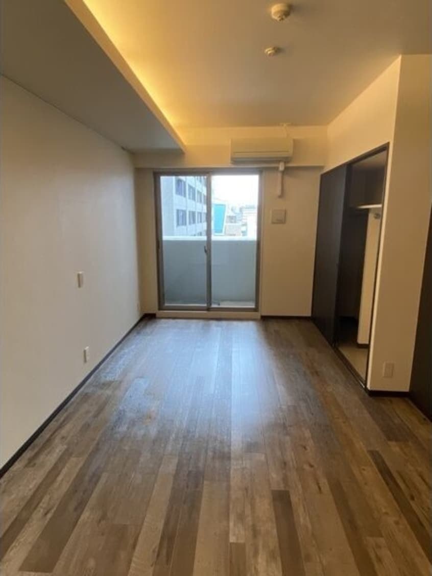  ロイジェント栄