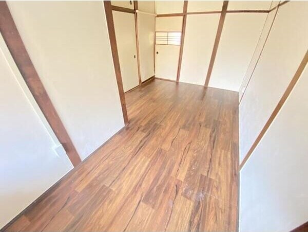  上ノ島町2丁目テラスハウス