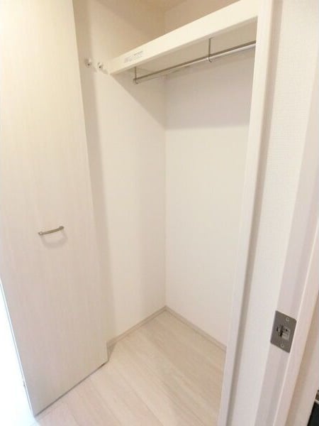  ディアレイシャス泉