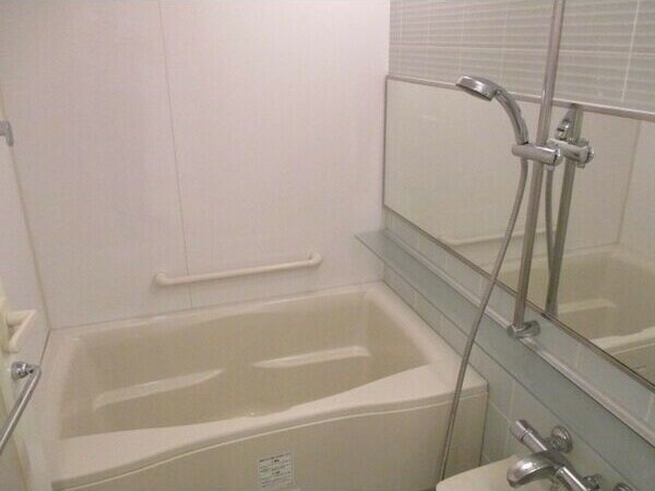 ※写真は同じマンションの違う部屋のものになります。 リエトコート丸の内