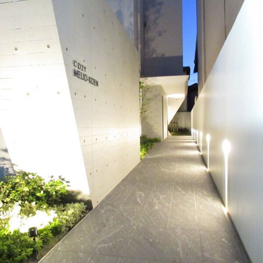  名古屋市営地下鉄名城線/名城公園駅 徒歩7分 3階 築4年
