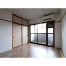  大黒マンション