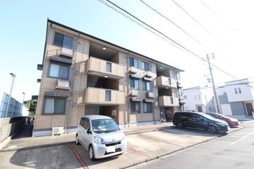  名古屋臨海高速鉄道<あおなみ線>/中島駅 徒歩12分 3階 築18年