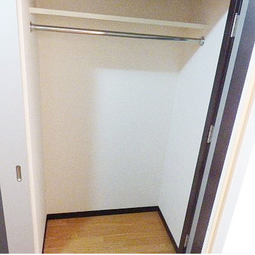  プレサンス久屋大通公園セラフィ