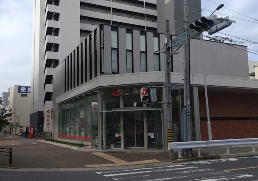 愛知銀行新道支店 449m 名古屋市営地下鉄桜通線/国際センター駅 徒歩8分 6階 築24年