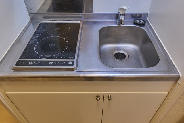  レオネクストケーズキューブ川名