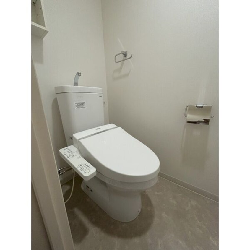 ※写真は同じマンションの違う部屋のものになります。 メイボートレス