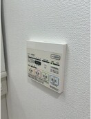 ※写真は同じマンションの違う部屋のものになります。 リベルティア