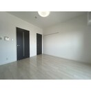 ※写真は同じマンションの違う部屋のものになります。 リベルティア