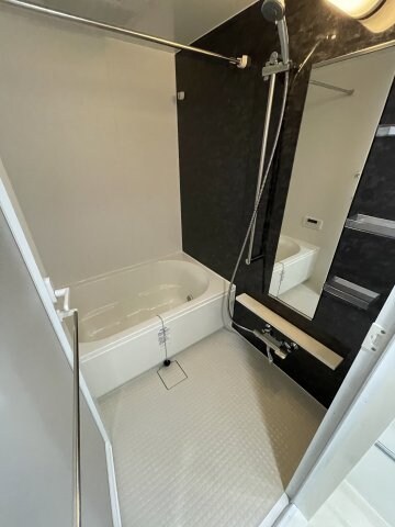  名古屋市営地下鉄鶴舞線/大須観音駅 徒歩8分 11階 築6年