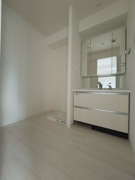  名古屋市営地下鉄東山線/栄駅 徒歩7分 12階 築5年