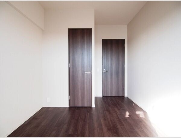  プラウド阪急塚口駅前