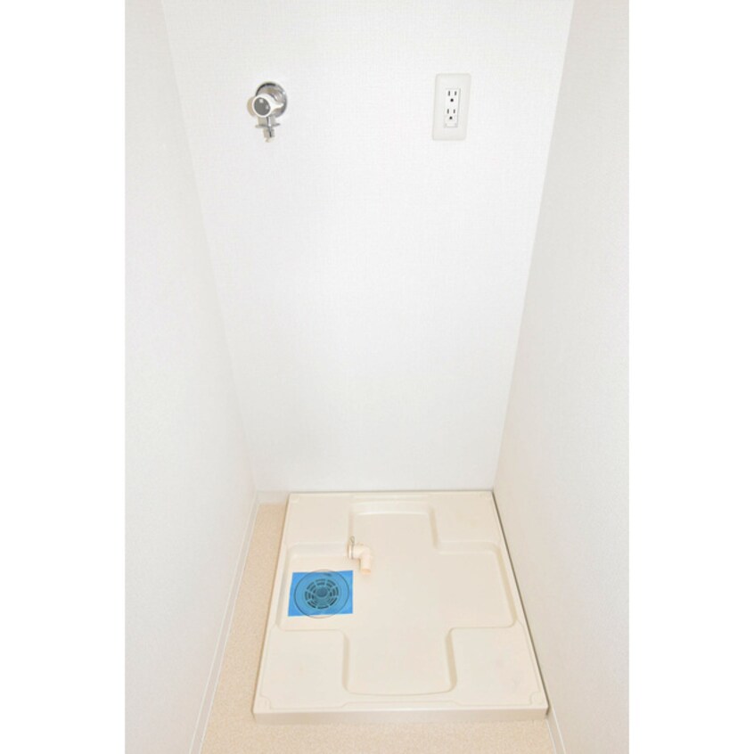  Gramercy Shiromi-dori