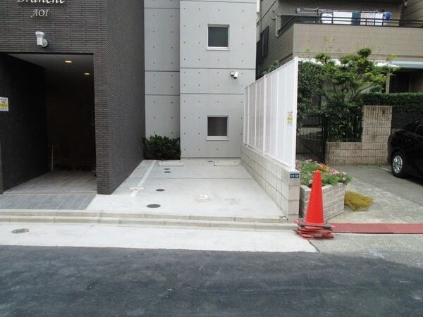  名古屋市営地下鉄東山線/千種駅 徒歩7分 1階 築8年