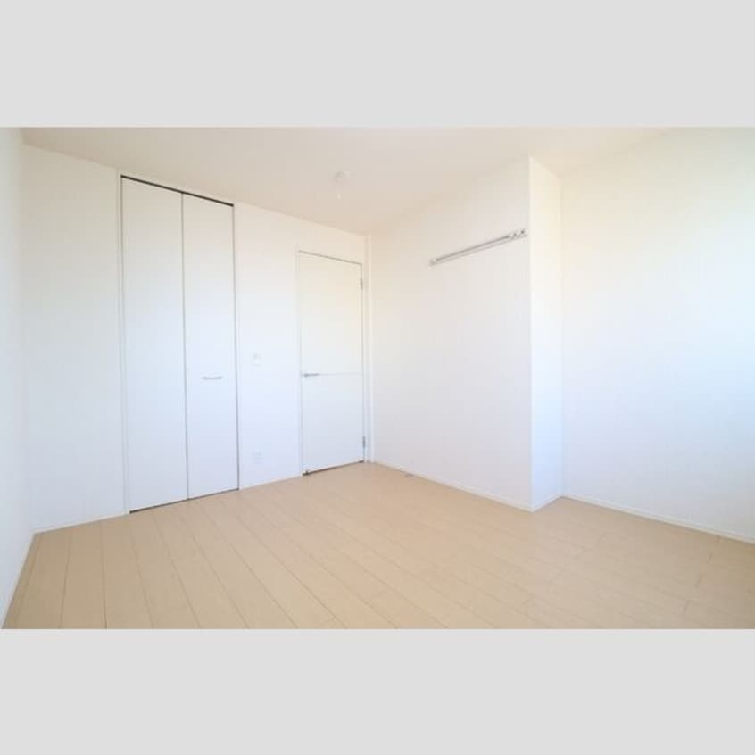  ラフィーネ野立