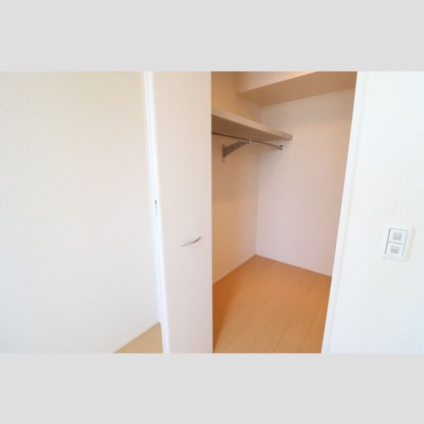  ラフィーネ野立