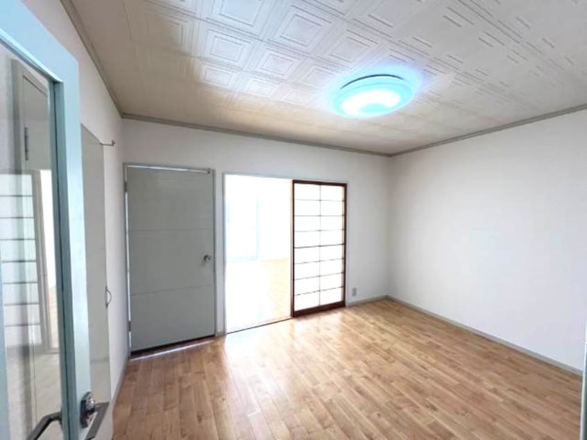 ダイニング サンシャイン富士ケ丘